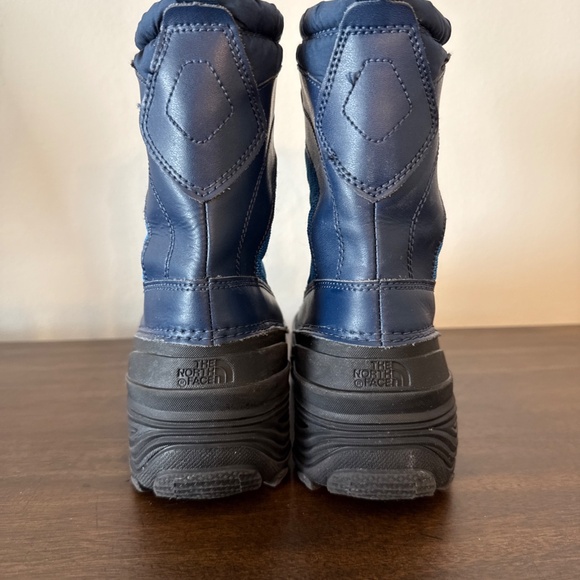 The North Face Youth Alpenglow IV Winter Boots Size 3 Waterproof - Picture 5 of 10